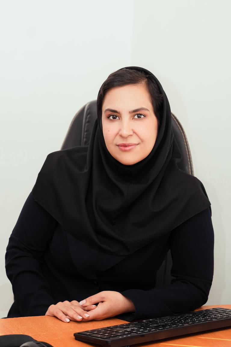 خانم مهندس میرزایی